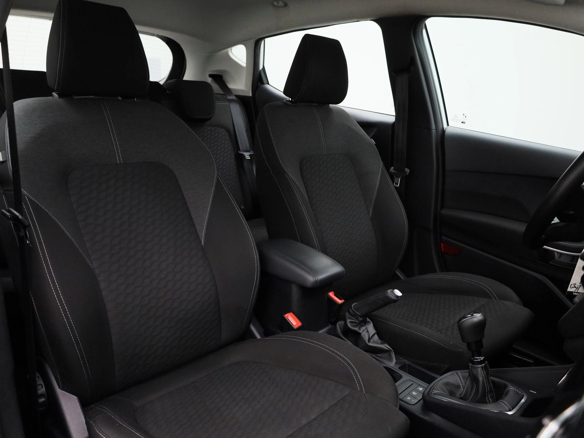 Ford-Fiesta-image-28