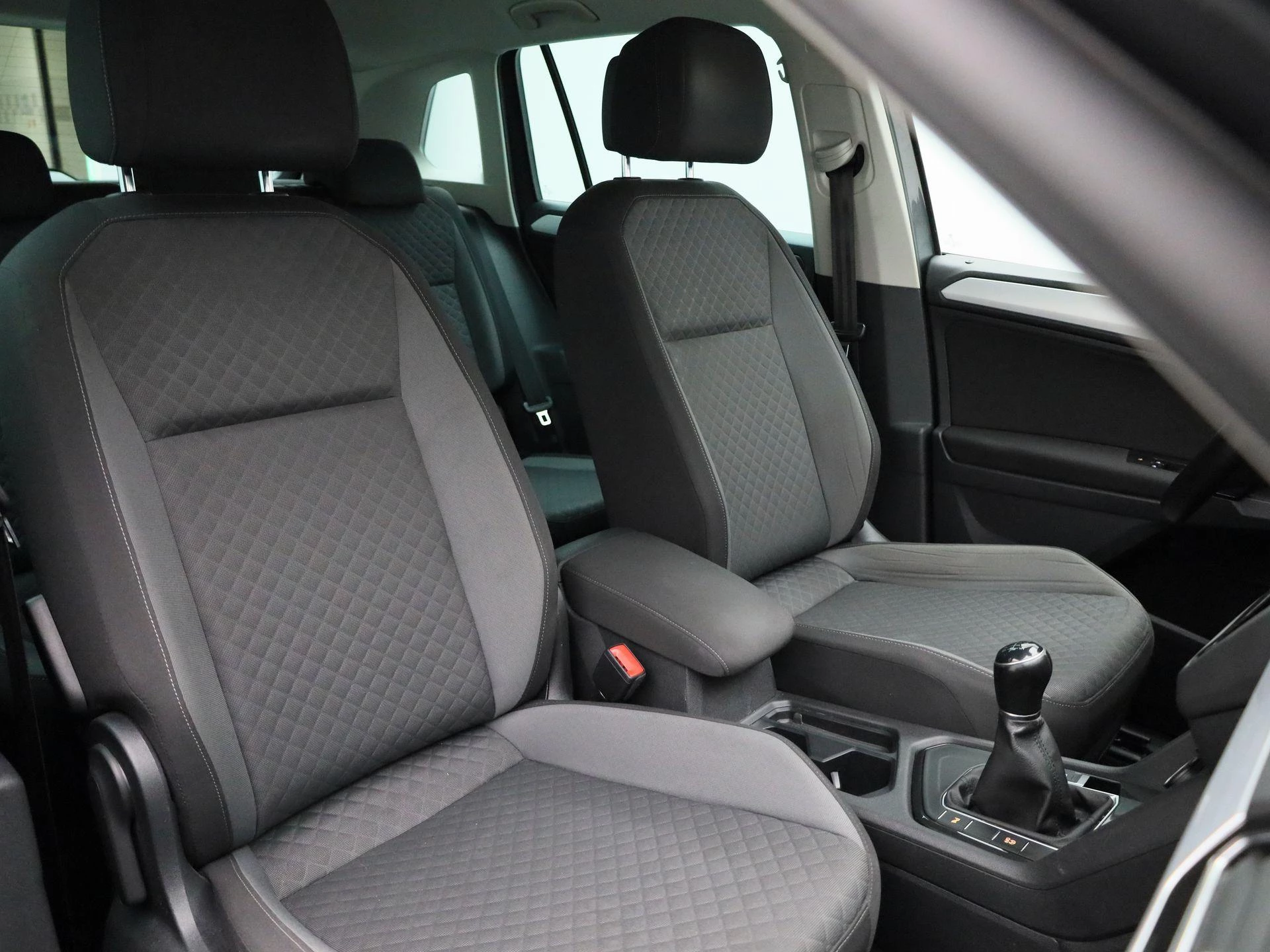 Volkswagen Tiguan 1.5 TSI Comfortline Business 131 PK|
