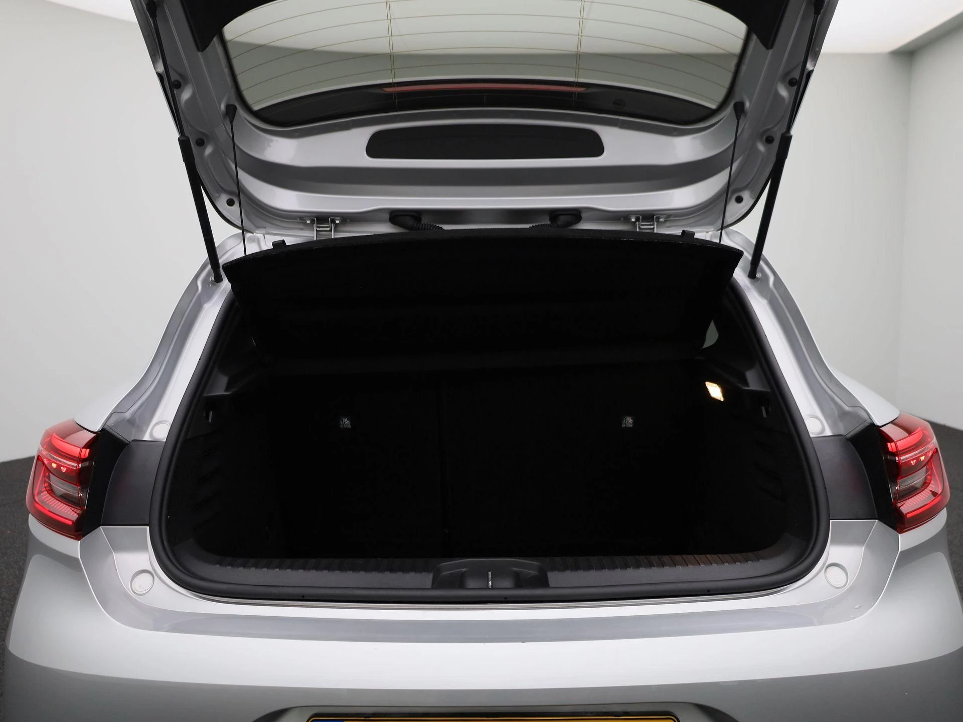 Renault-Clio-image-13