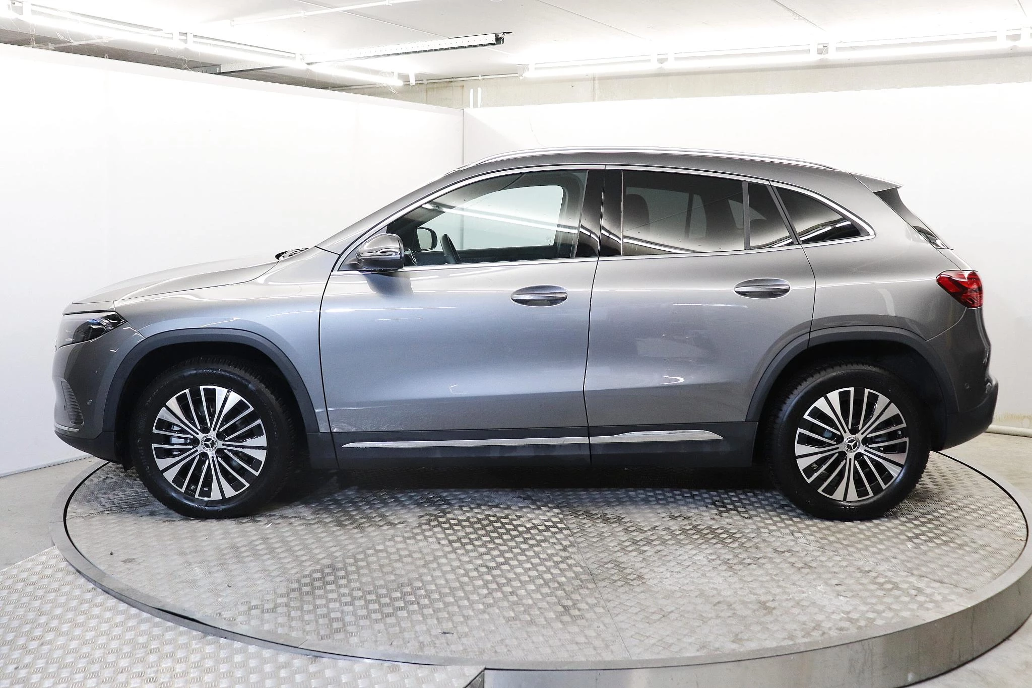 Mercedes-Benz EQA EQA 250+ Business Line