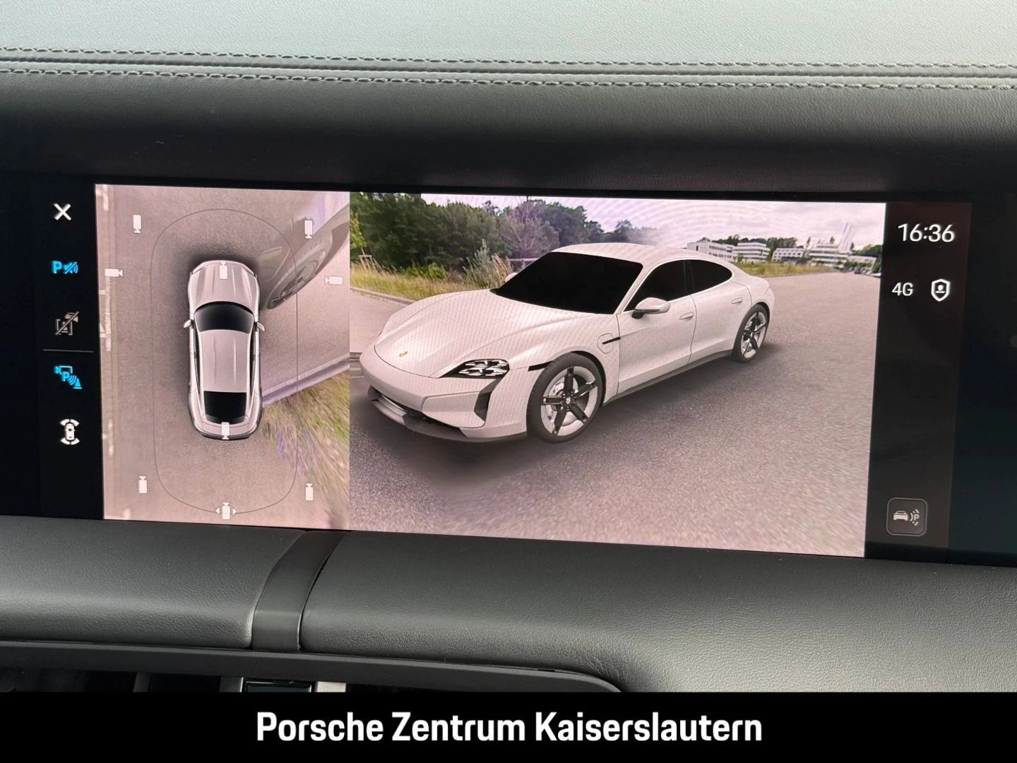 Porsche Taycan Black Edition InnoDrive HA-Lenkung HeadUp black edition