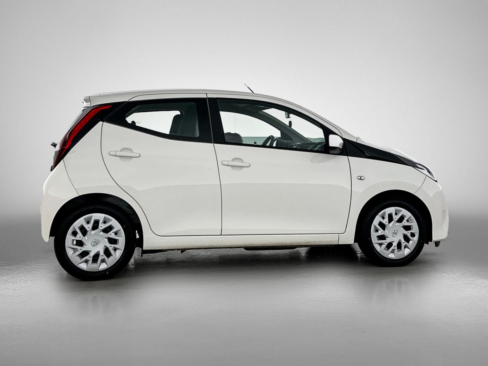 Toyota-Aygo-image-3