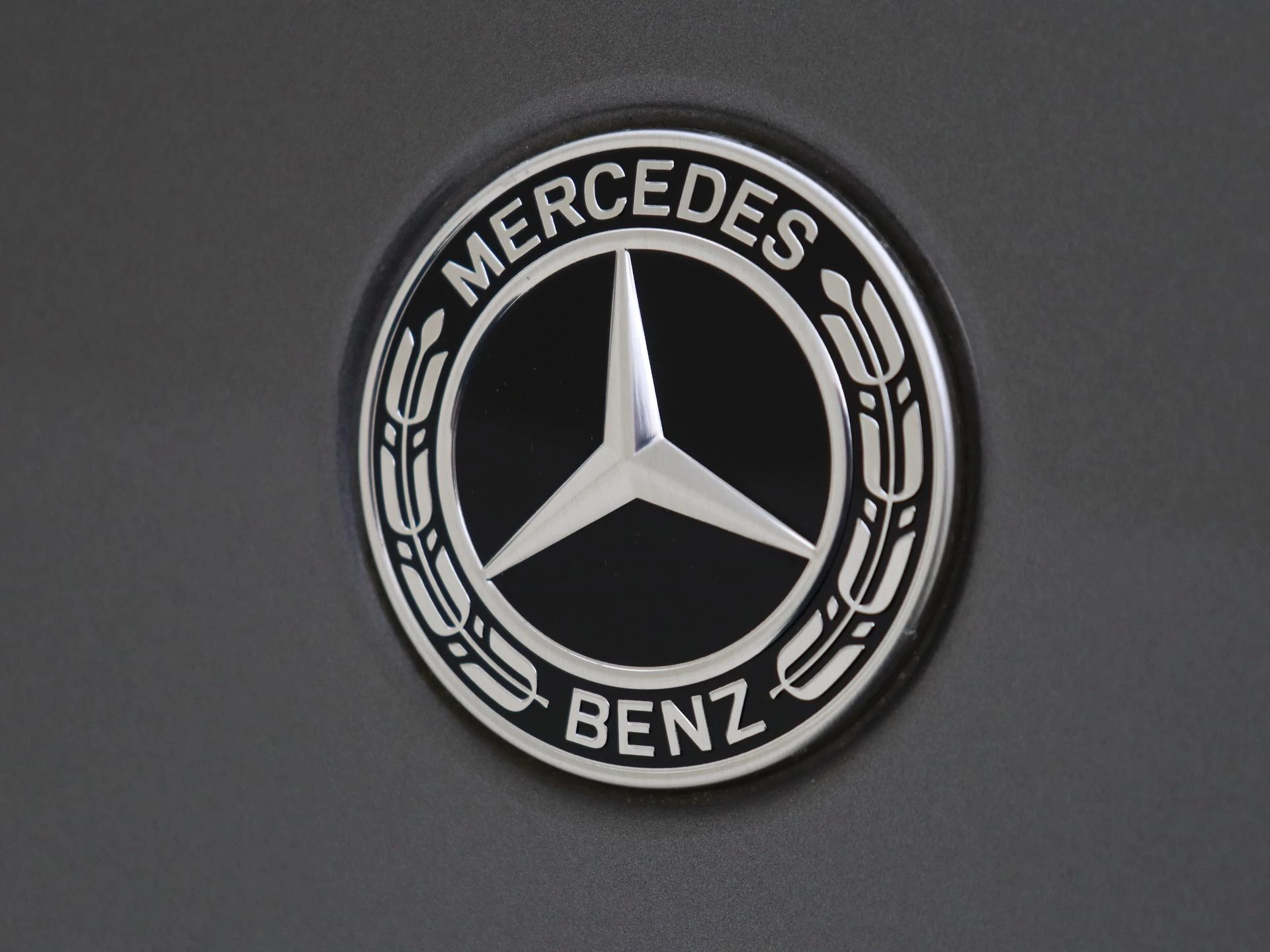 Mercedes-Benz-GLA-image-29