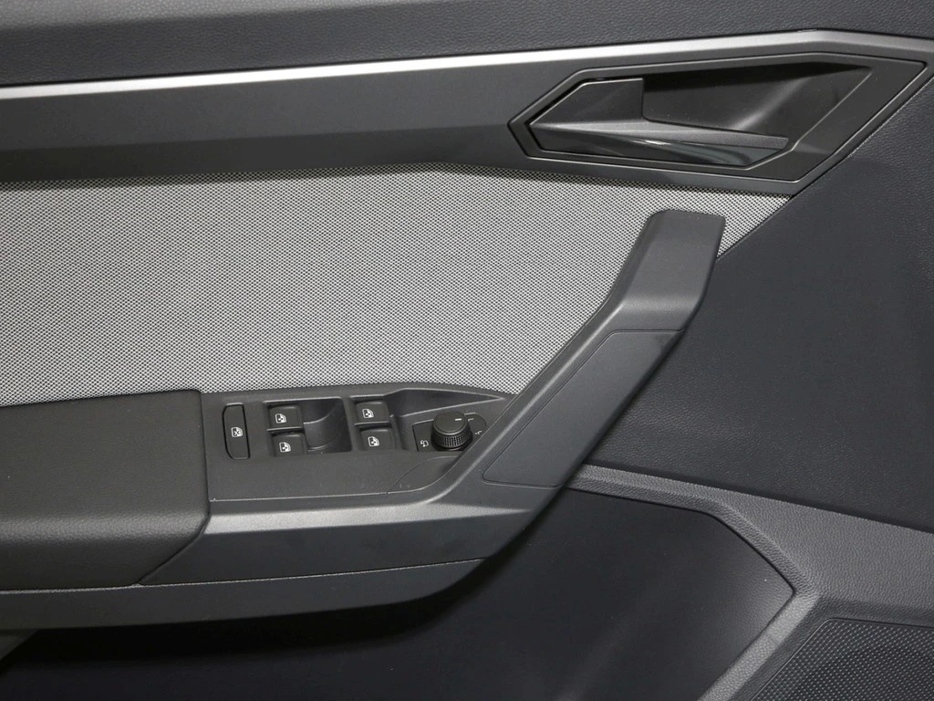 SEAT-Ibiza-image-16