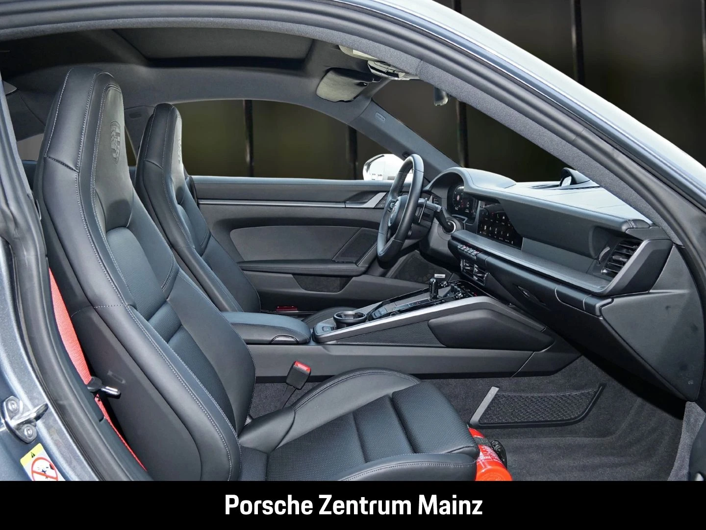 Porsche-911-image-21