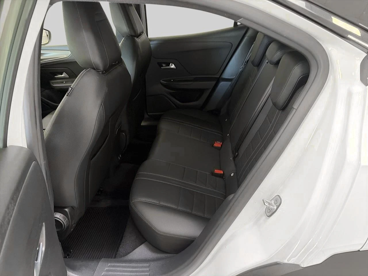 Opel-Mokka-image-13
