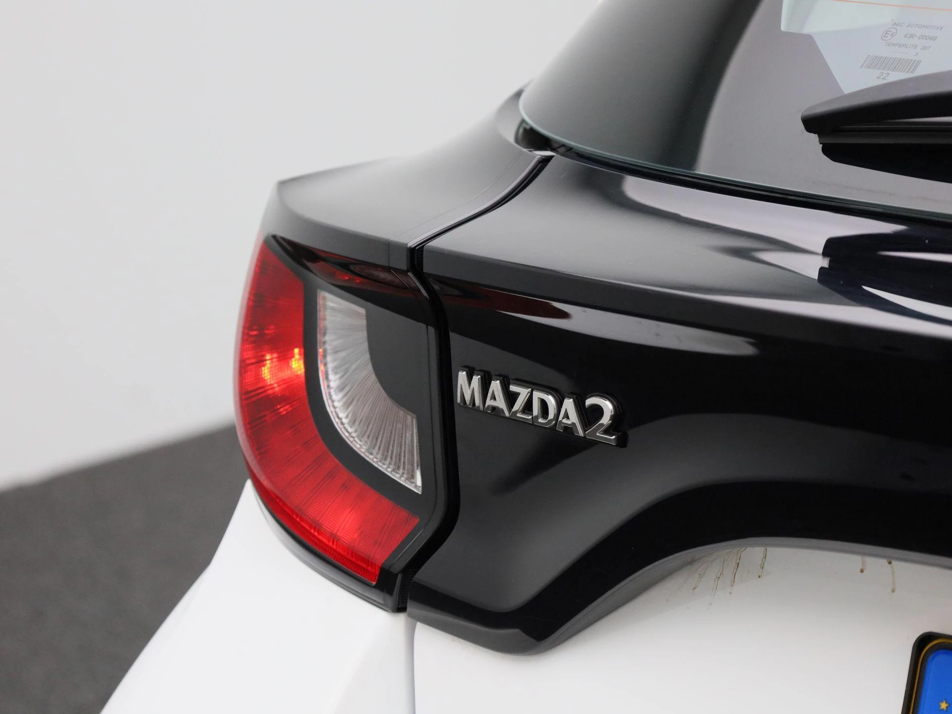 Mazda-2 Hybrid-image-36
