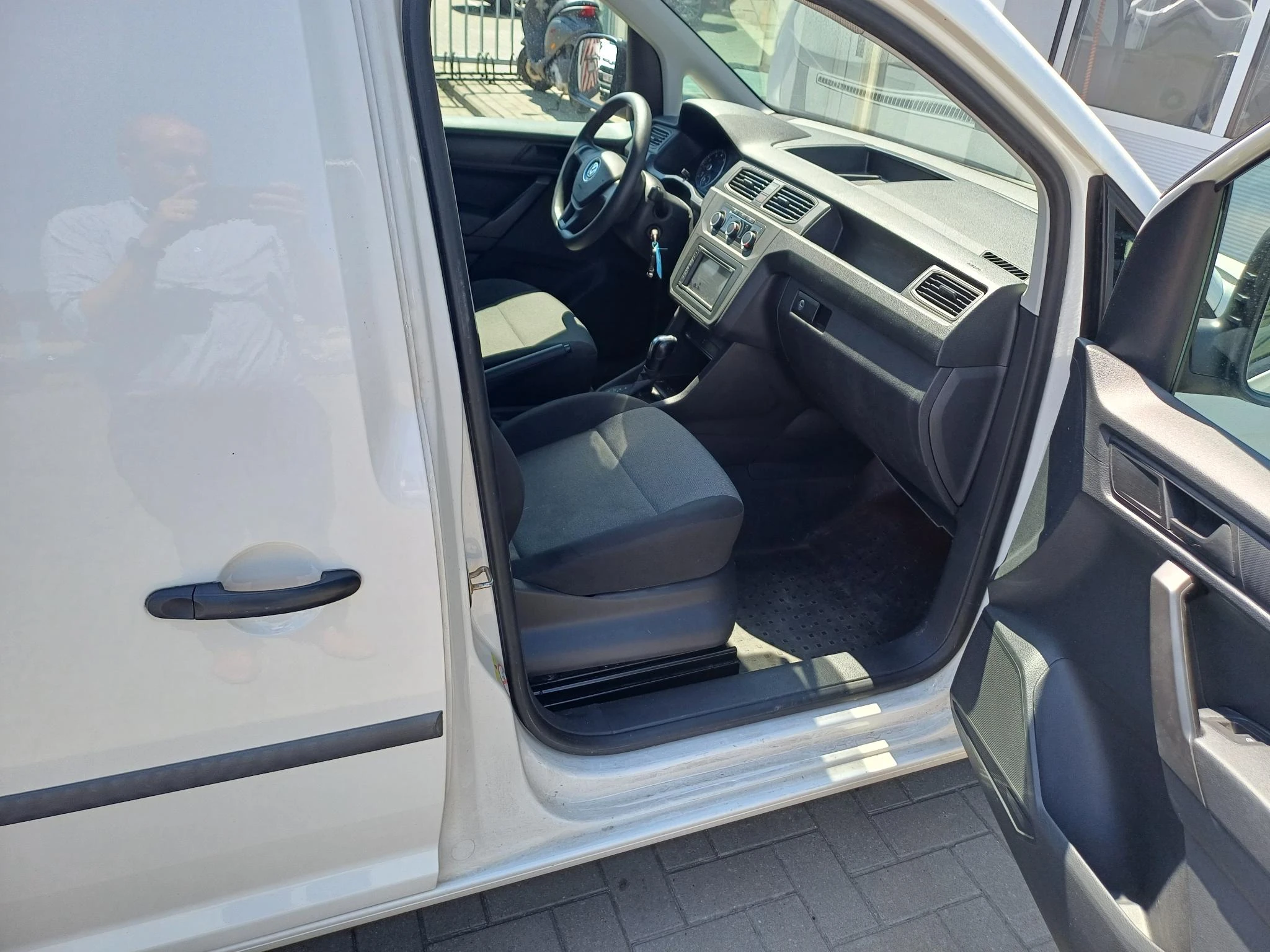 Volkswagen Caddy TSi 1.4 96kW BMT DSG Van