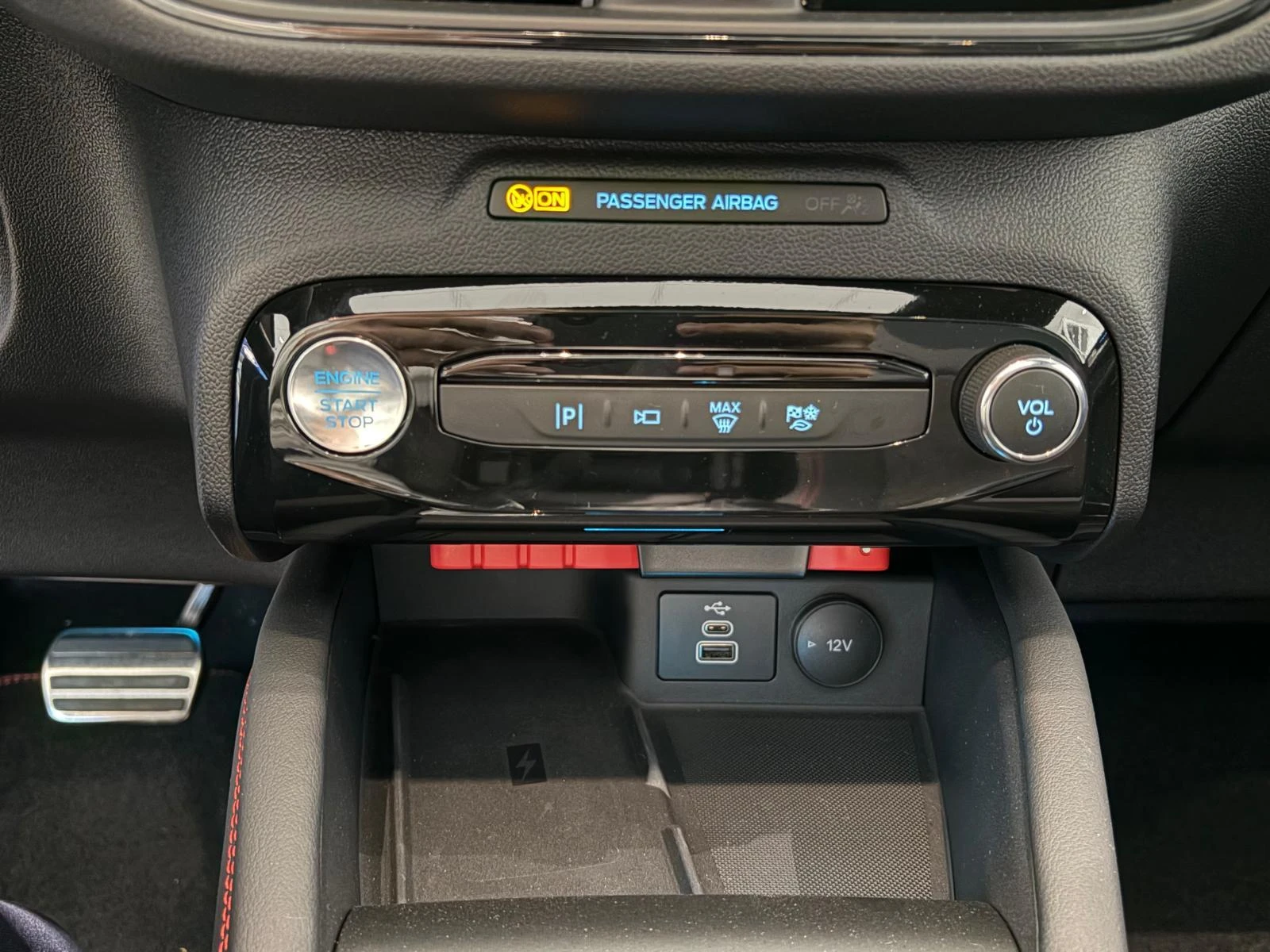 Ford-Kuga-image-15