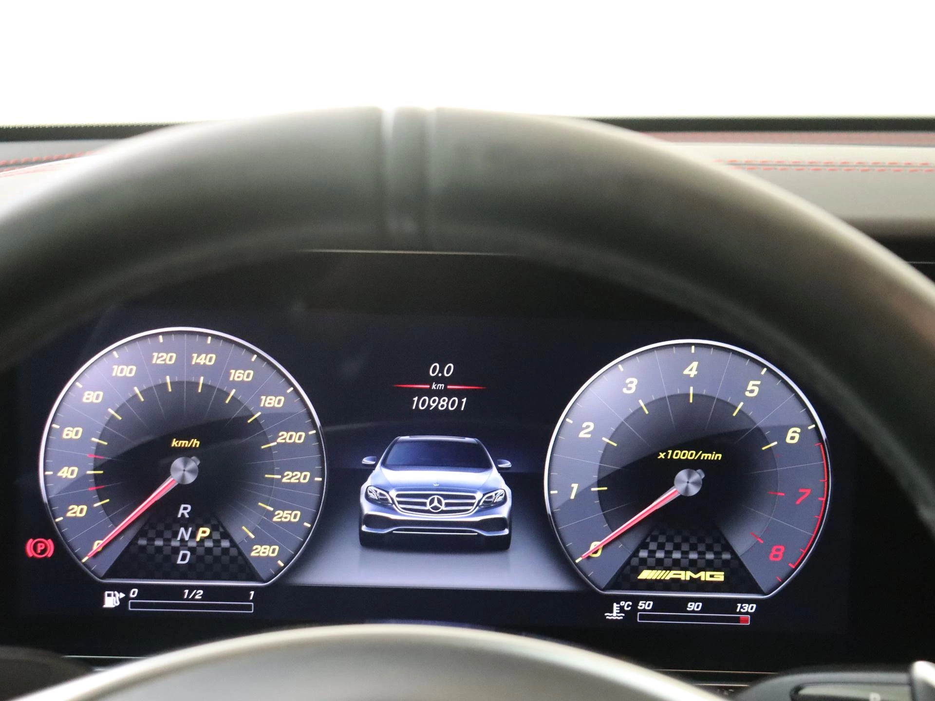 Mercedes-Benz-E-Klasse-image-19