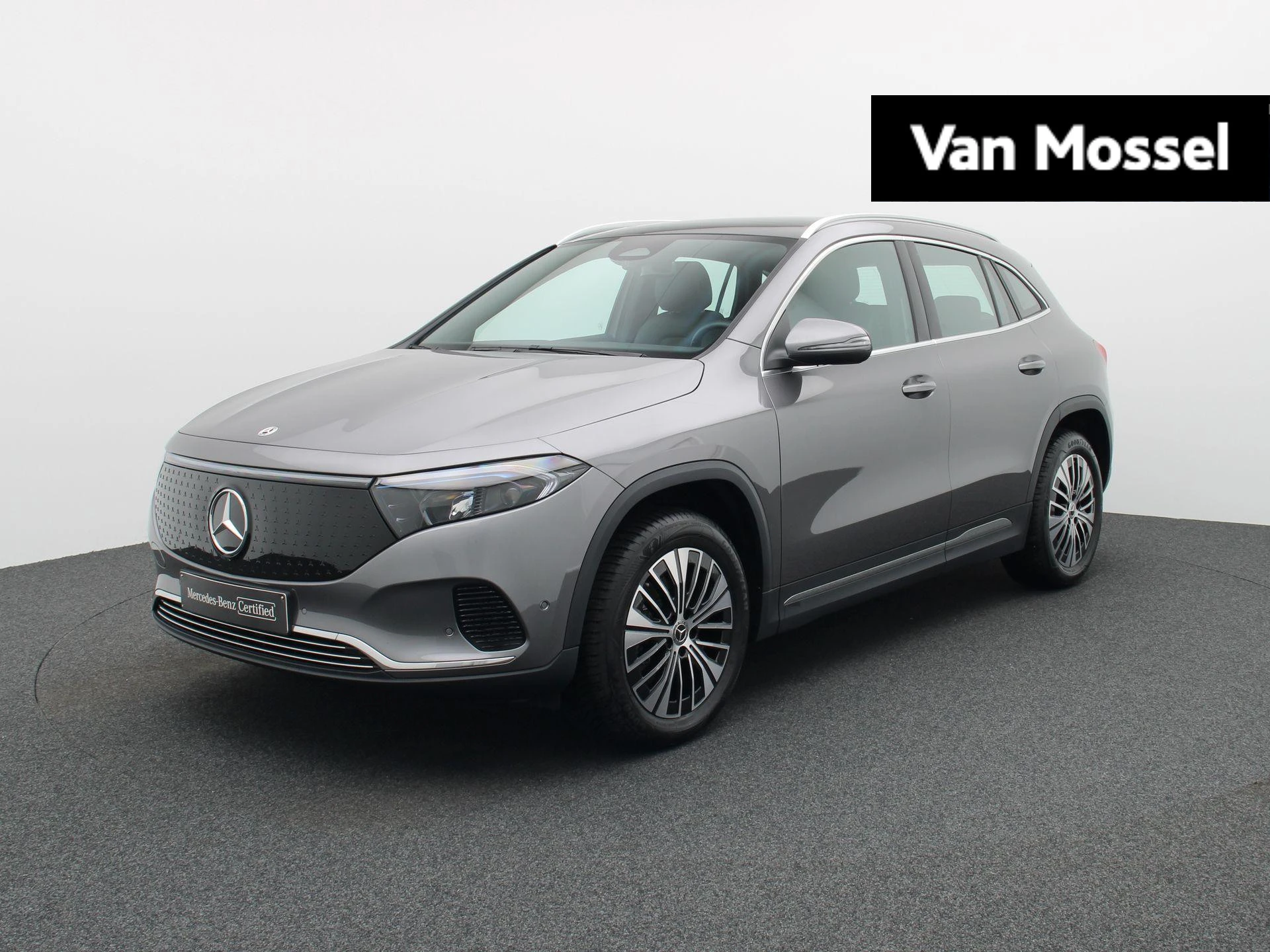Mercedes-Benz-EQA-image-0