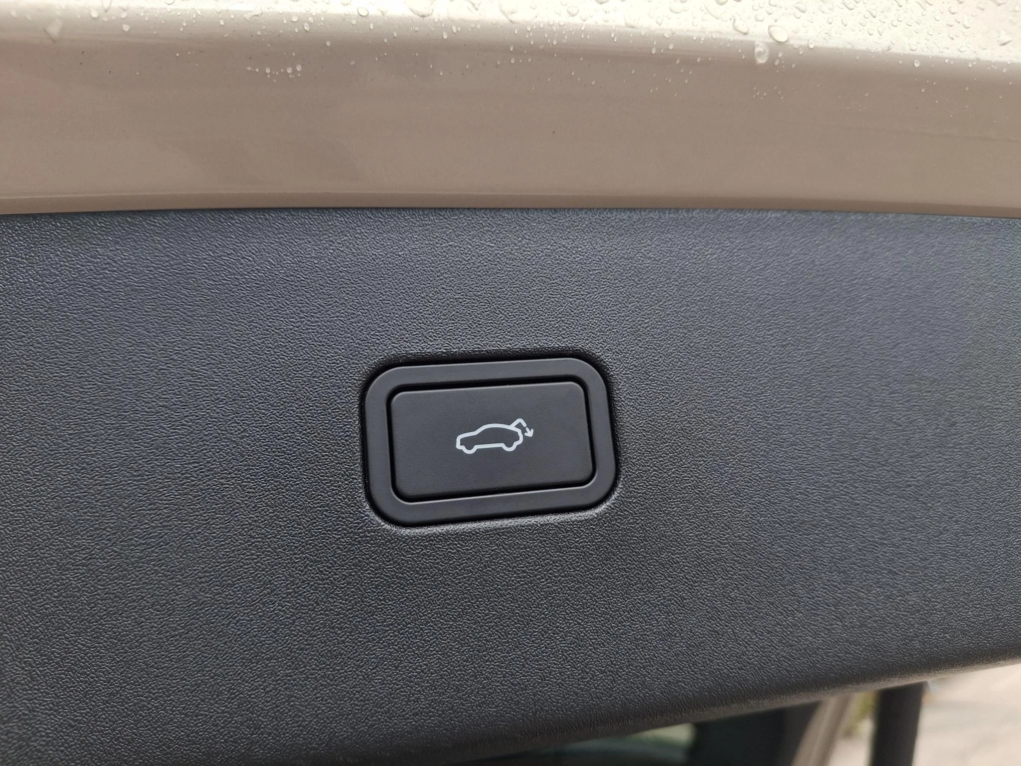 Volvo-EX30-image-10