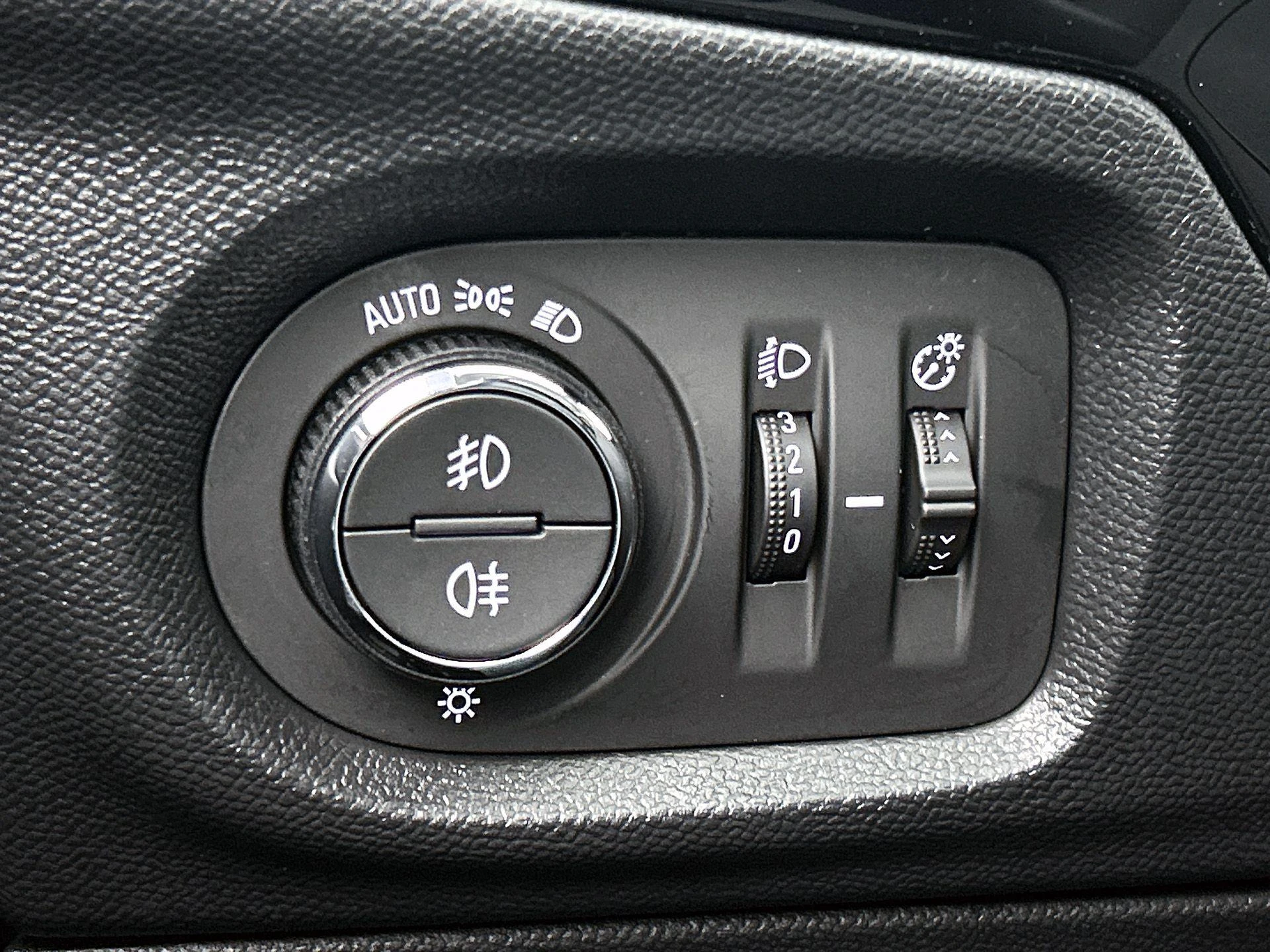 Opel-Corsa-image-17