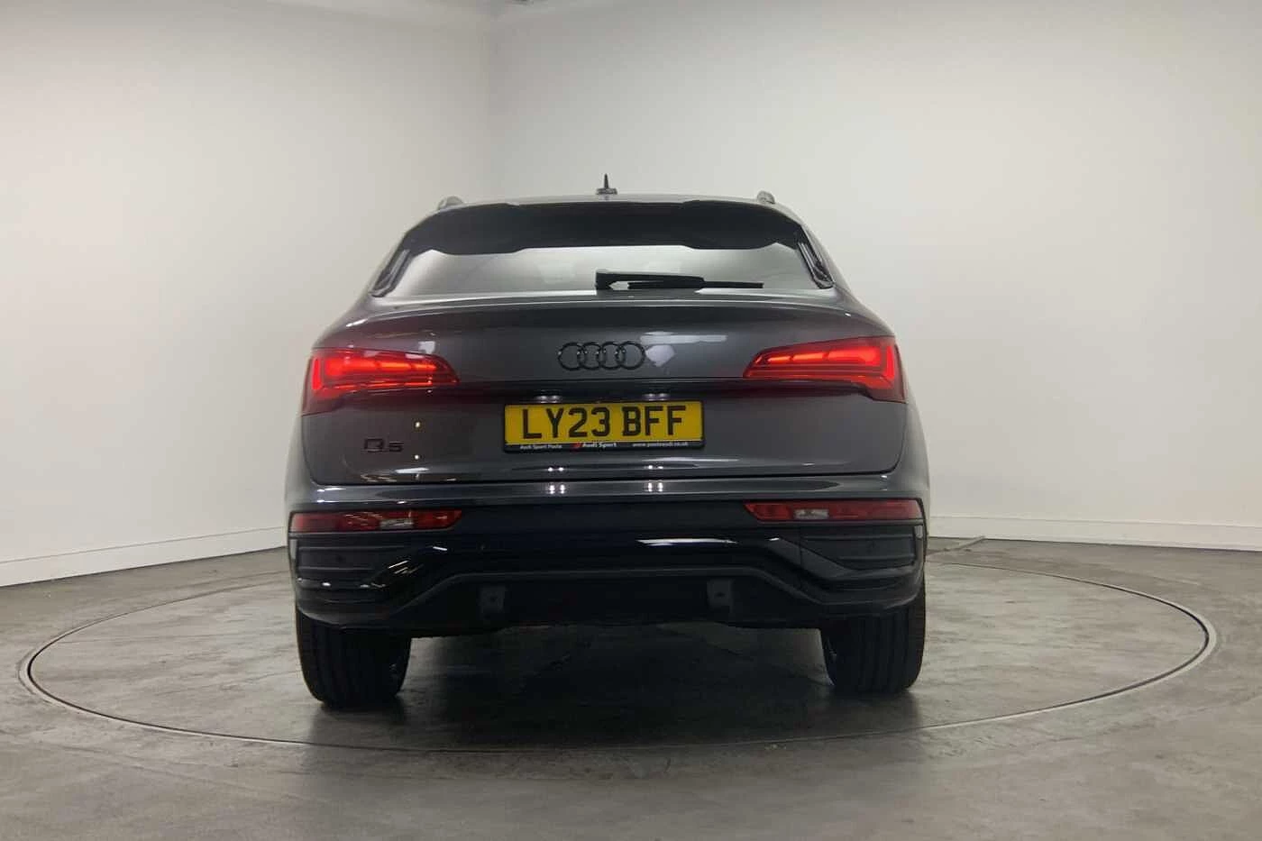 Audi-Q5-image-10
