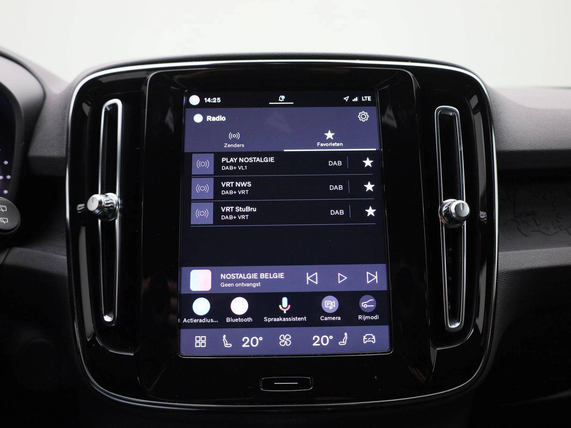 Volvo XC40 Recharge Core