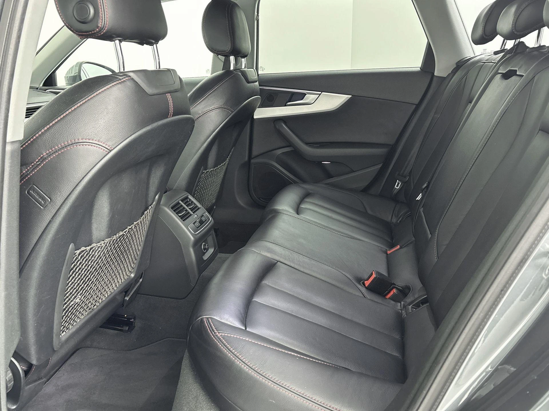 Audi-A4-image-23