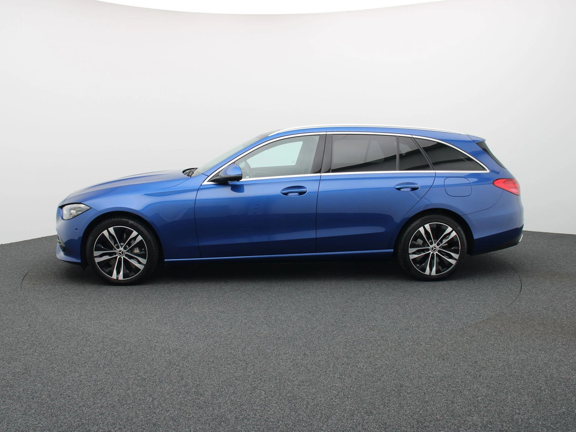 Mercedes-Benz-Classe C-image-3
