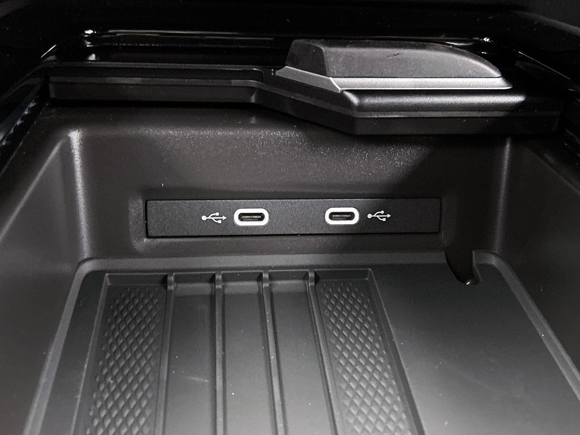 Volkswagen-ID.7-image-36
