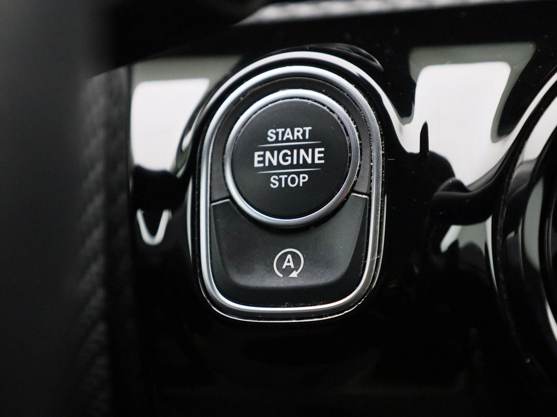 Mercedes-Benz-A-Klasse-image-24