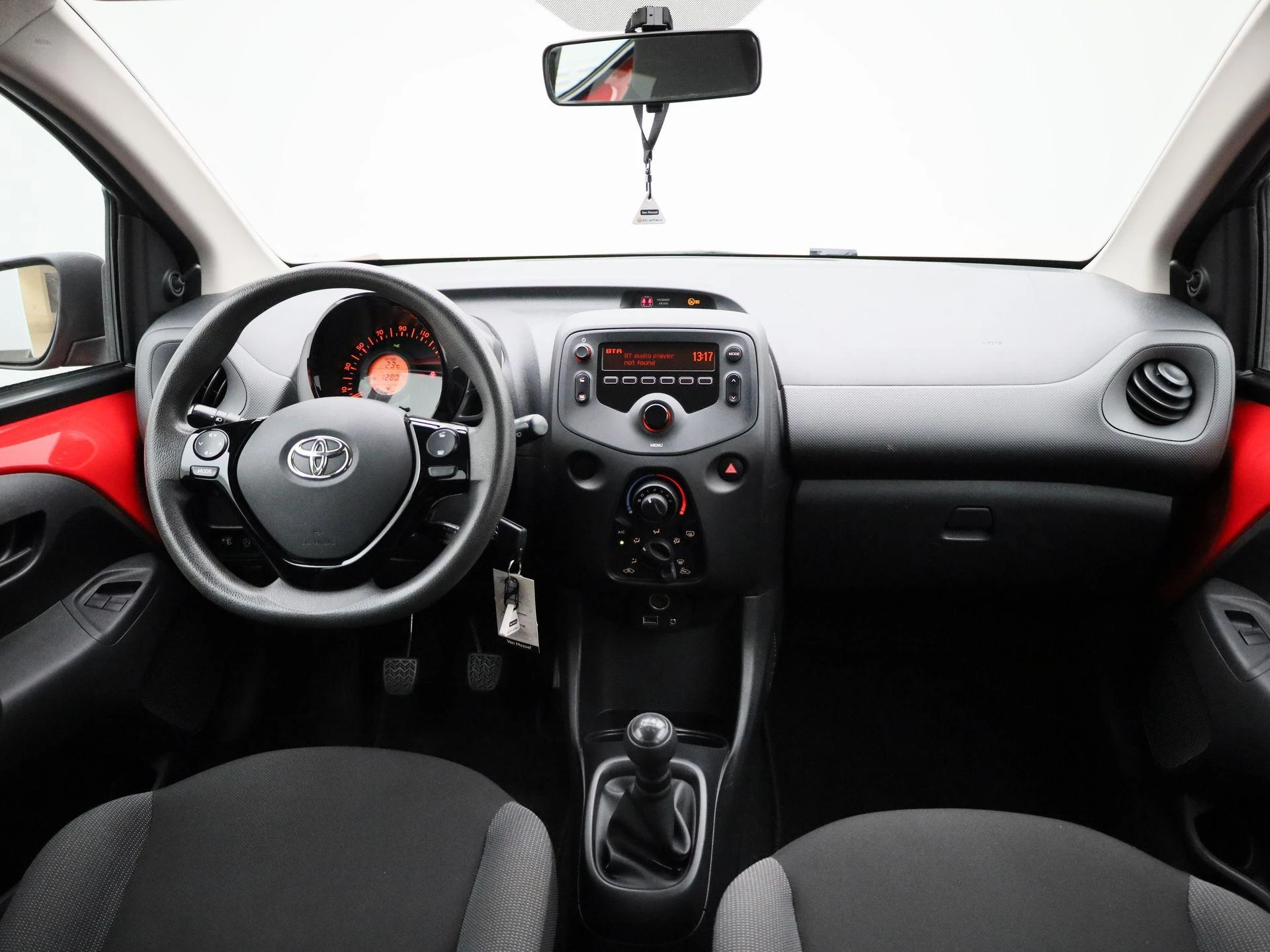 Toyota-Aygo-image-28