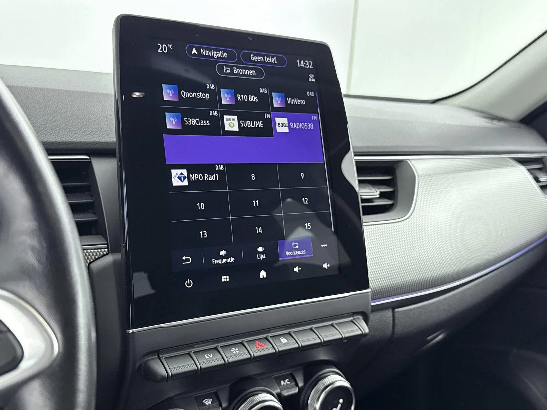 Renault-Arkana-image-6