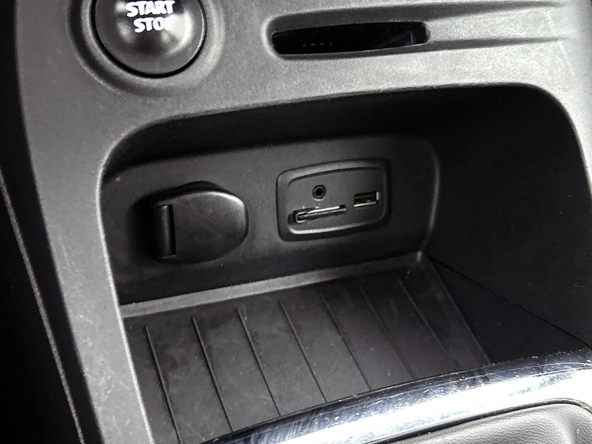 Renault-Captur-image-31
