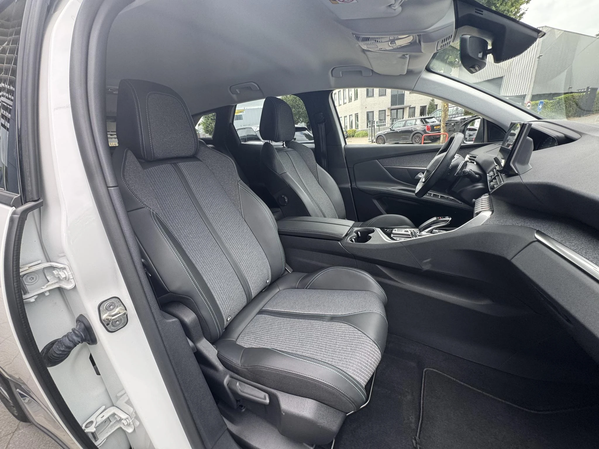 Peugeot-3008-image-15