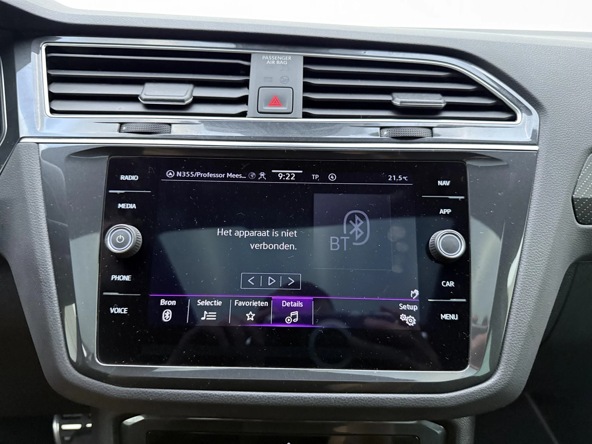Volkswagen-Tiguan-image-23