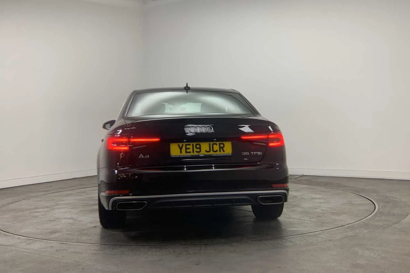 Audi-A4-image-10