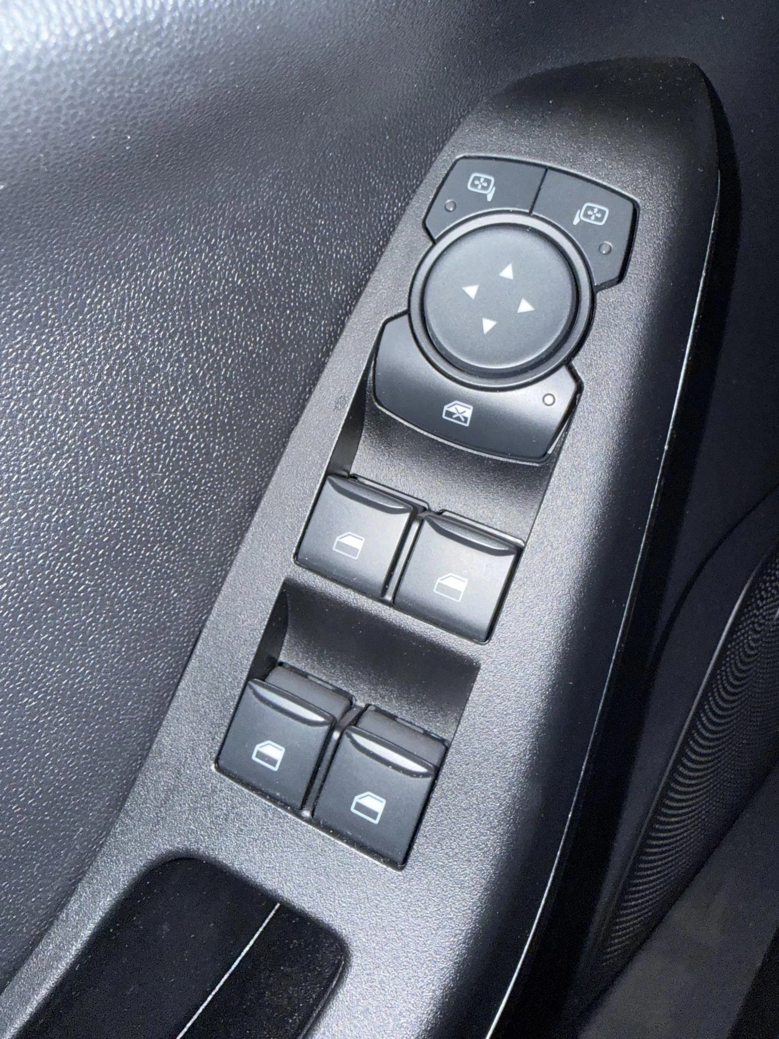 Ford-Fiesta-image-25