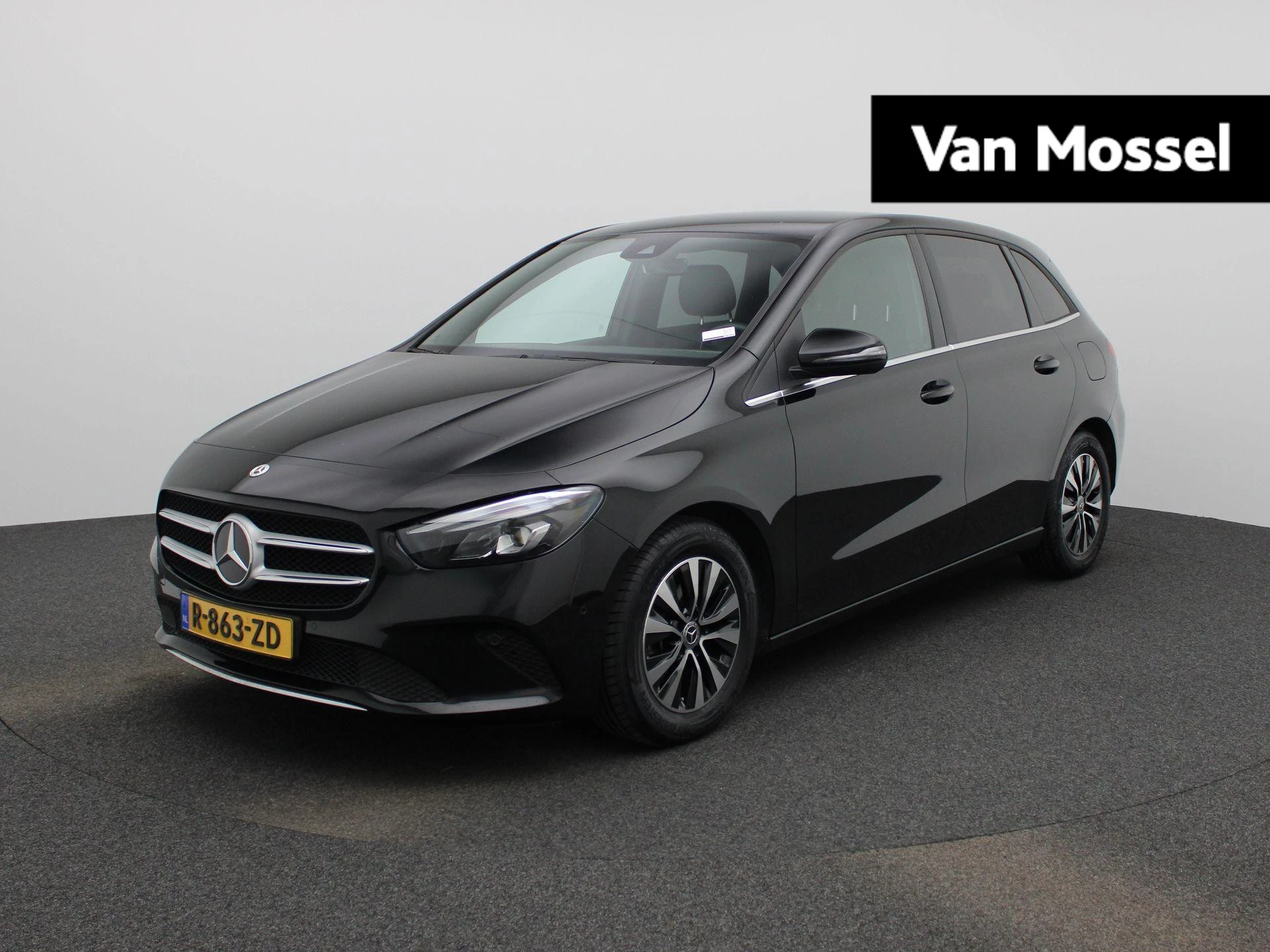 Mercedes-Benz-B-Klasse-image-0