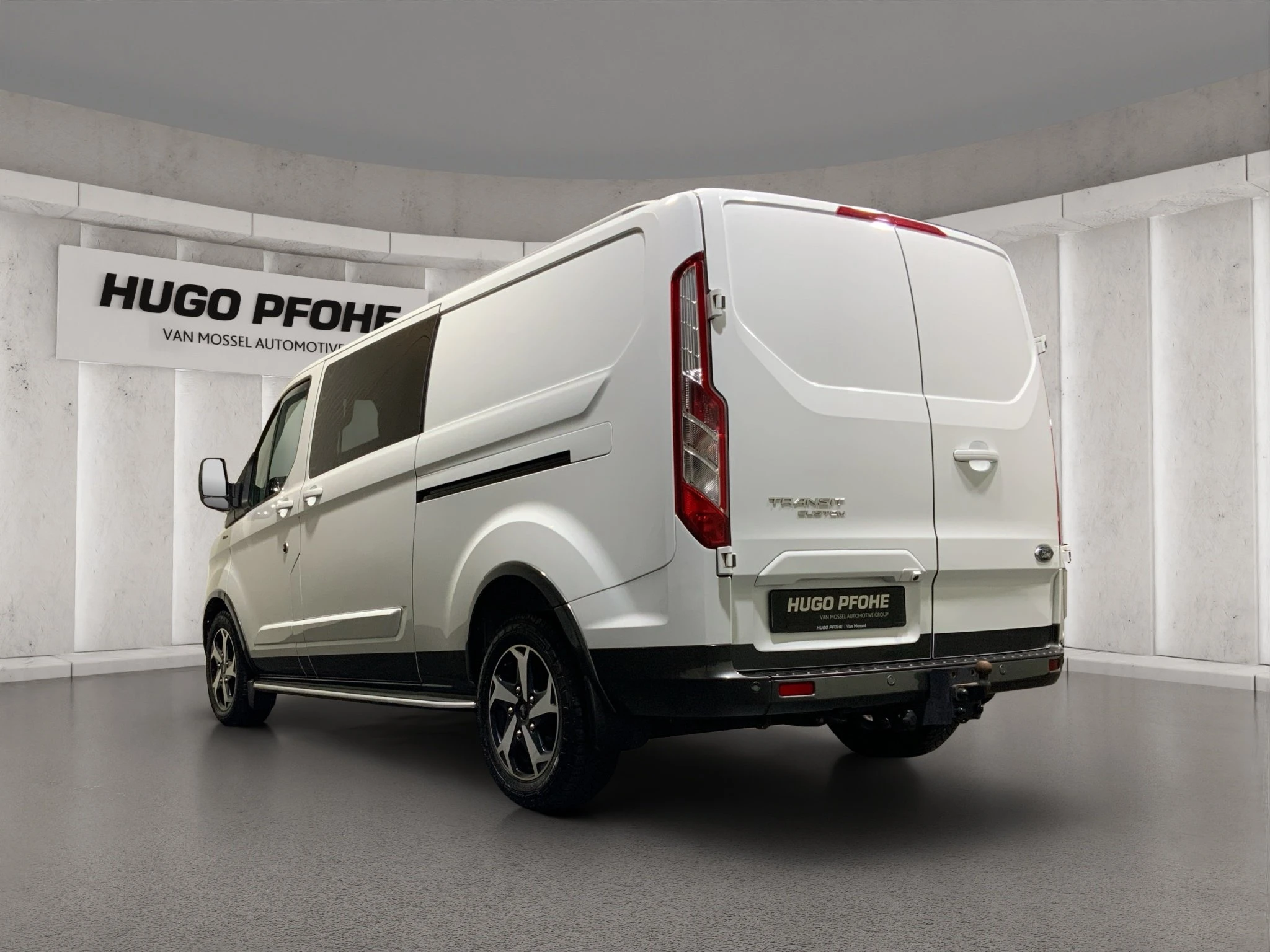 Ford-Transit Custom-image-2