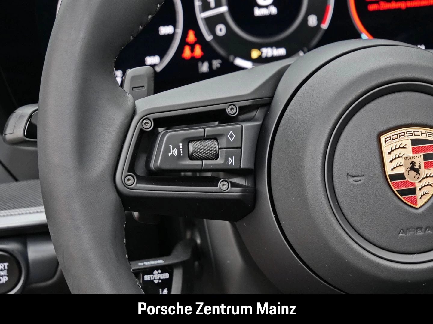 Porsche 911 992 Carrera 4S Cabriolet 18- Wege SAGA Sitzb carrera