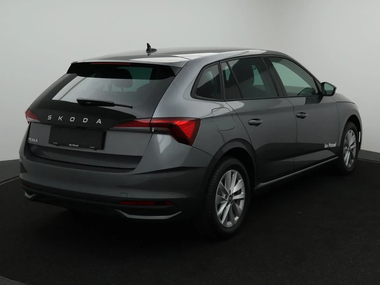 Škoda-Scala-image-1