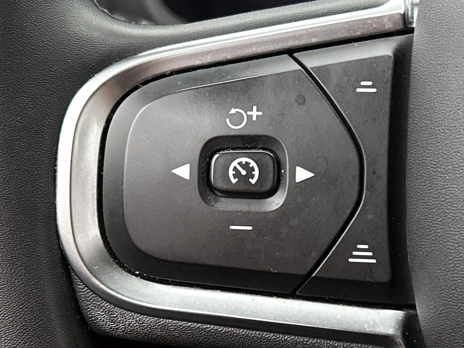 Volvo-V60-image-5