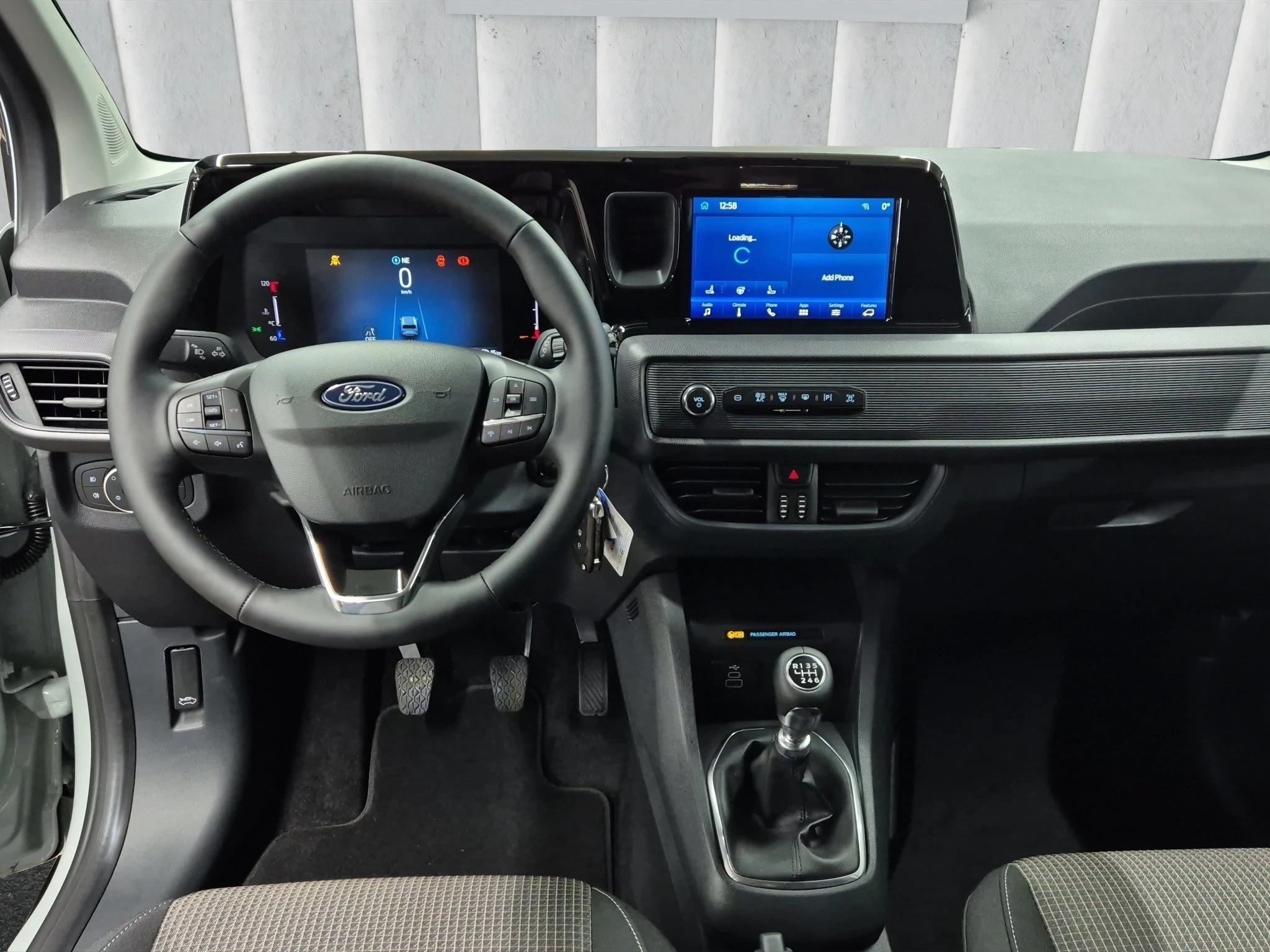 Ford Tourneo Courier Trend 1.0 EcoBoost 92 kW Kompaktvan. 5-türig