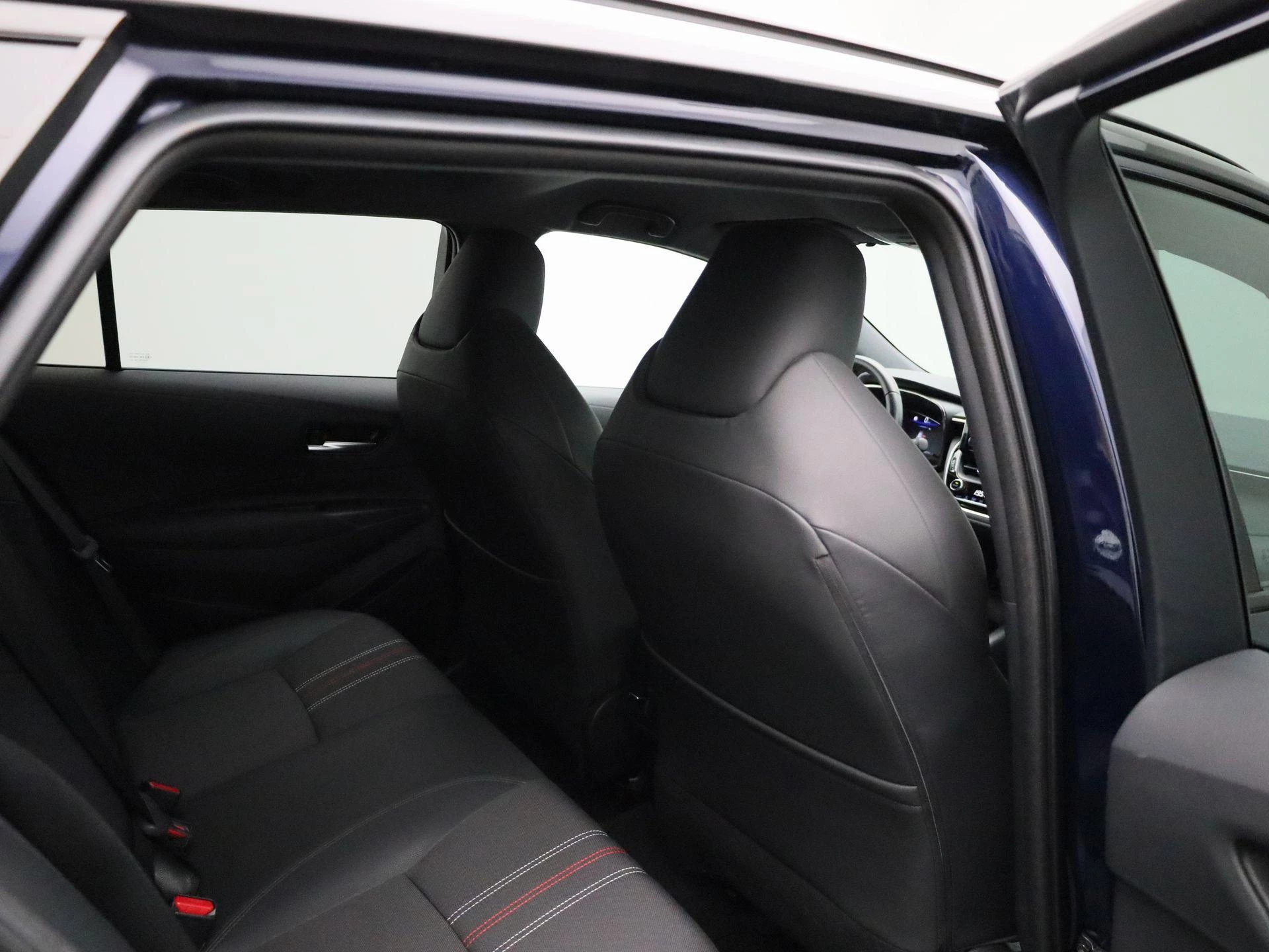 Toyota-Corolla Touring Sports-image-31