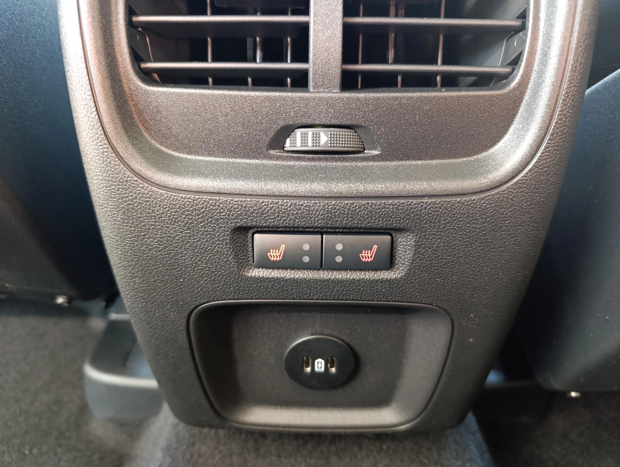 Ford-Kuga-image-18