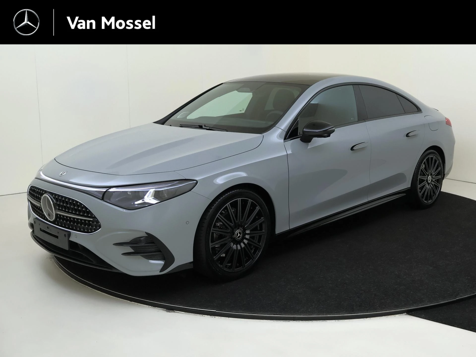Mercedes-Benz-CLA-image-0
