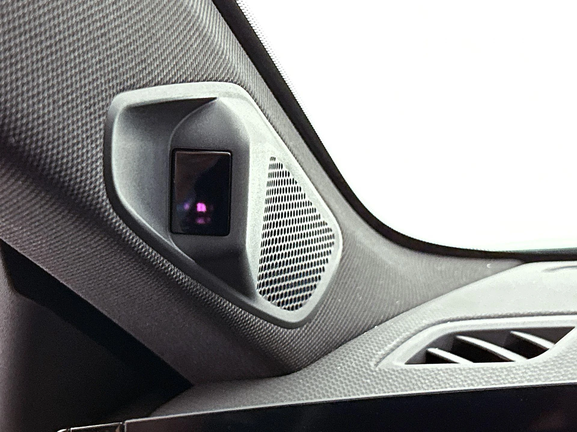 Opel-Astra-image-13