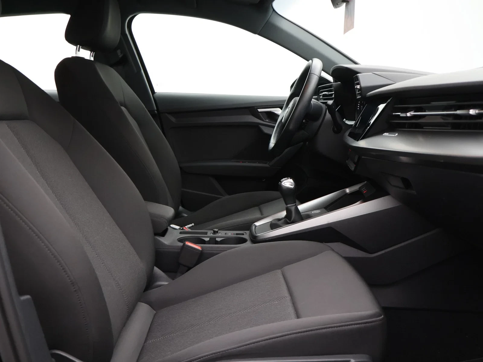 Audi A3 Sportback Audi A3 Sportback 30TFSI 110PK *VIRTUAL COCKPIT*PDC ACHTER*CRUISE*APP-CONNECT*NAVI*...*