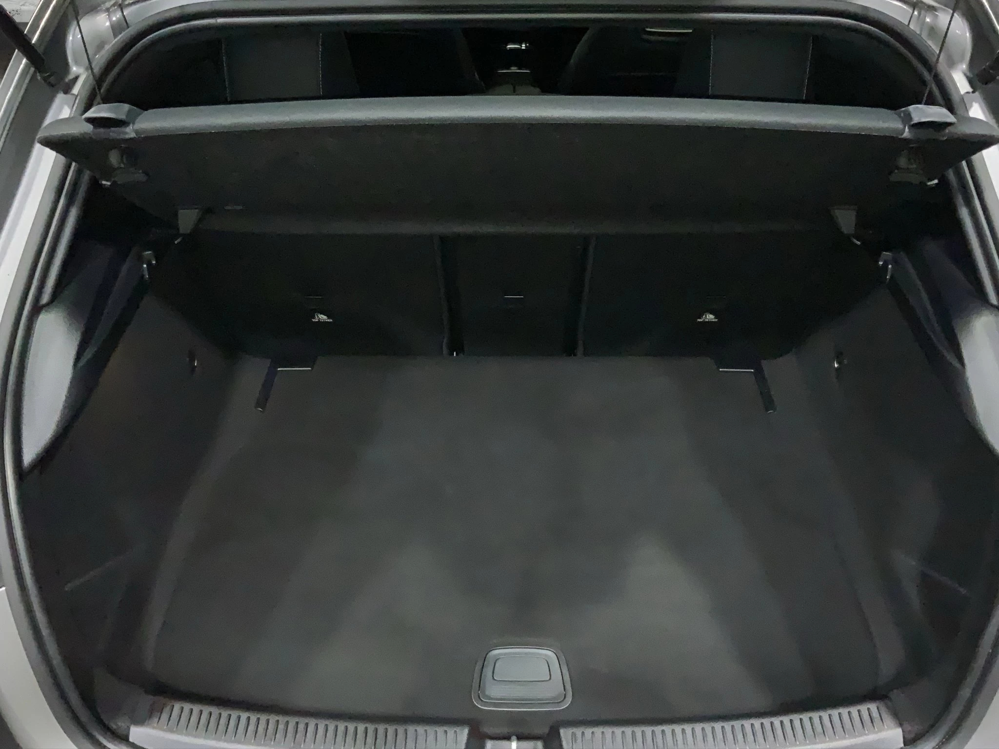Mercedes-Benz A-Klasse 200 AMG Line (EURO 6e)