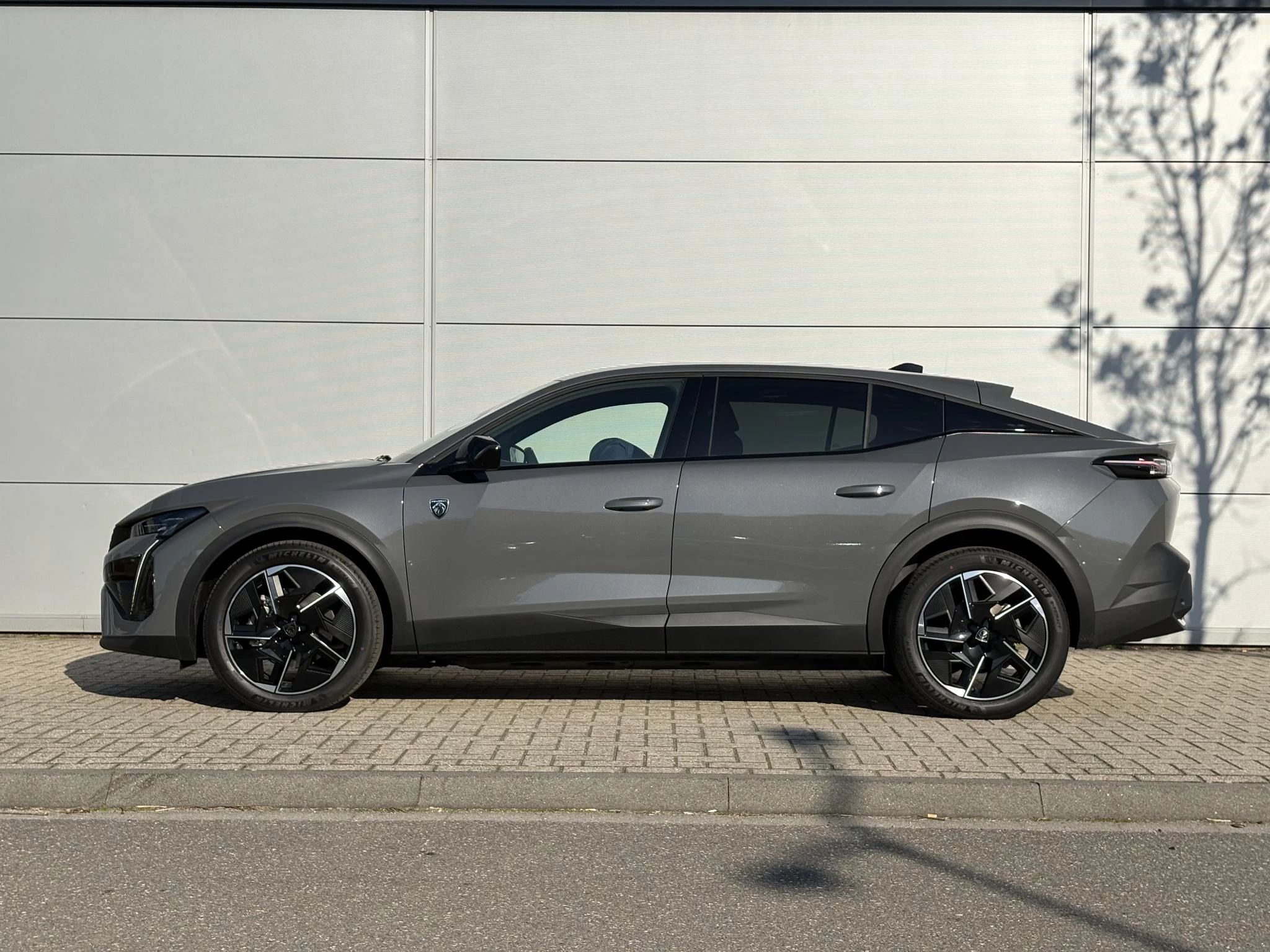 Peugeot-408-image-2