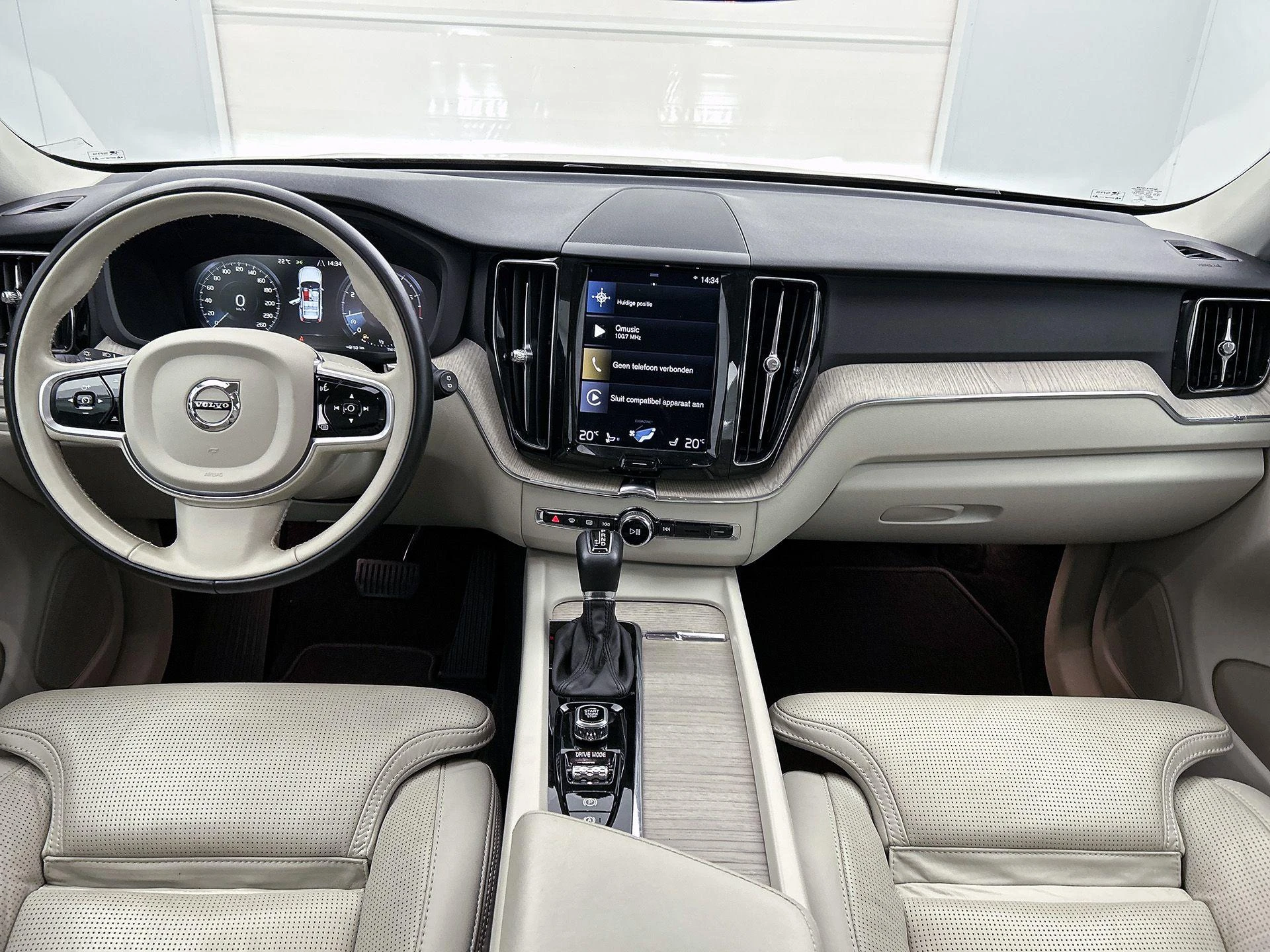 Volvo-XC60-image-20