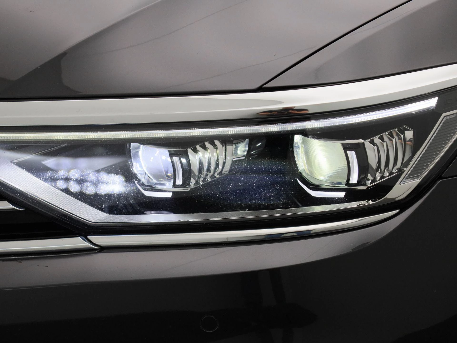 Volkswagen-Passat-image-14