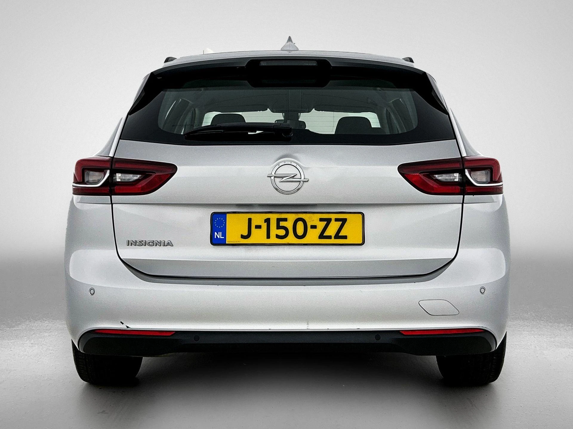 Opel-Insignia-image-2