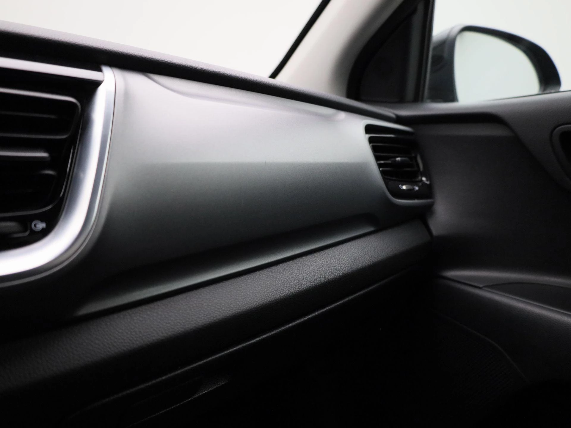 Kia-Stonic-image-23