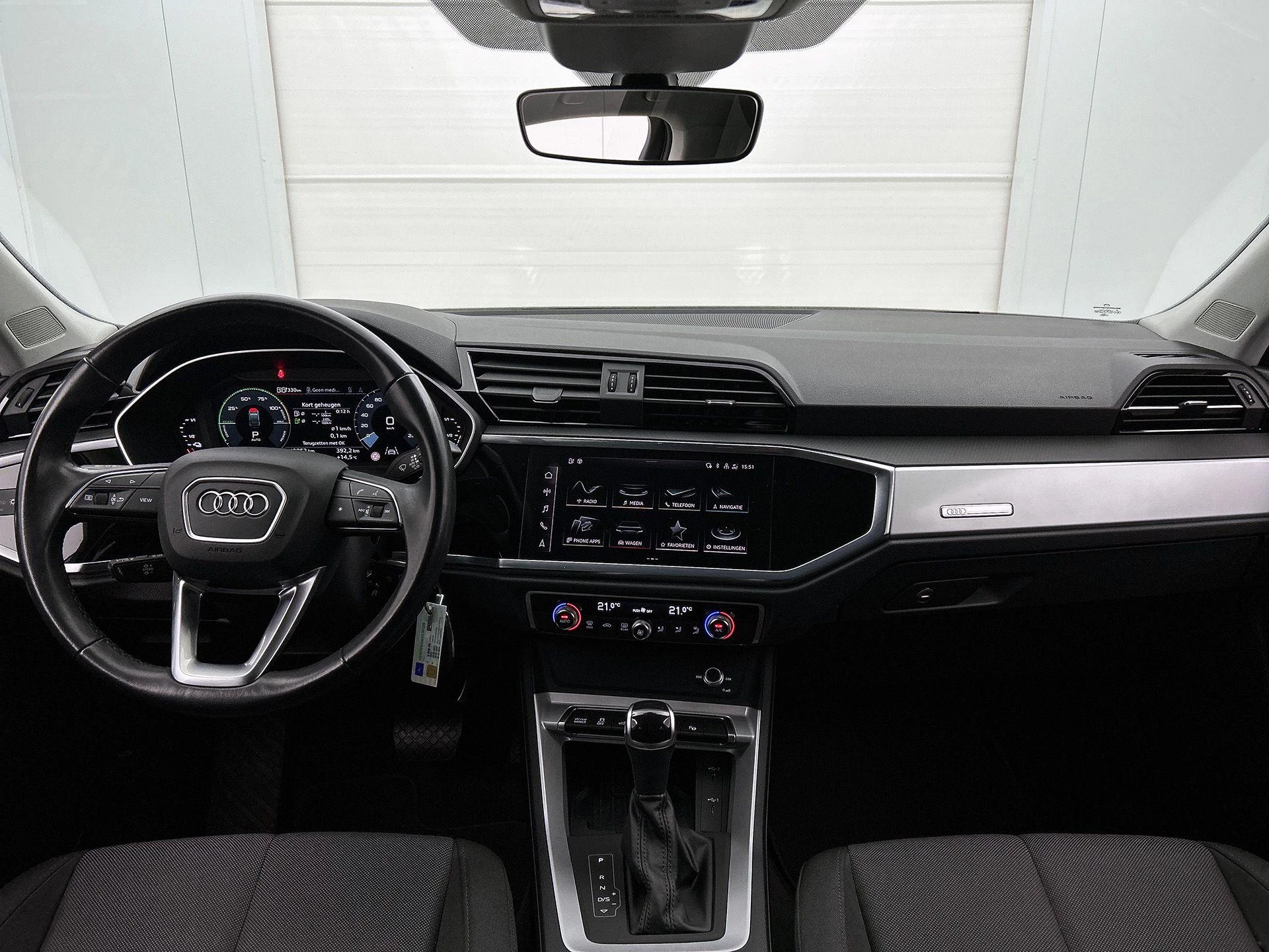 Audi-Q3-image-15