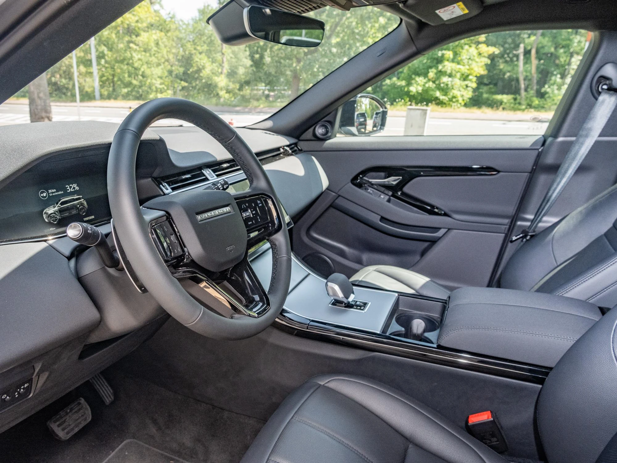Land Rover Range Rover Evoque PHEV S