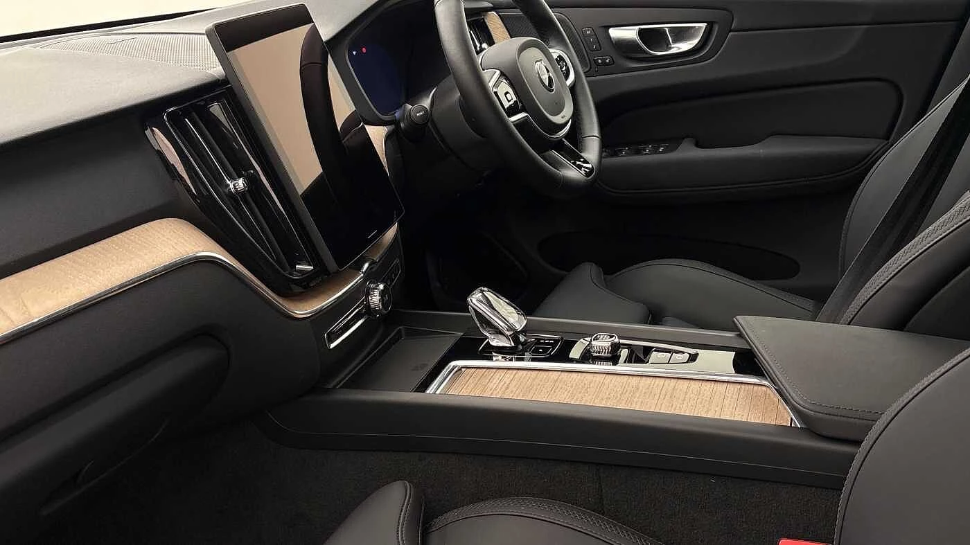 Volvo-XC60-image-5